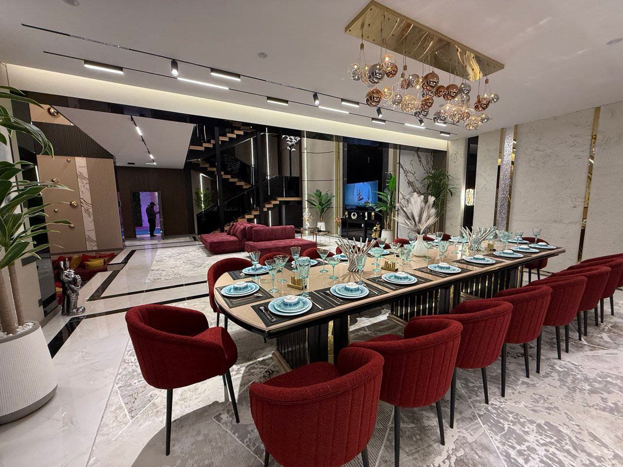 BVLGARI HILLS 4