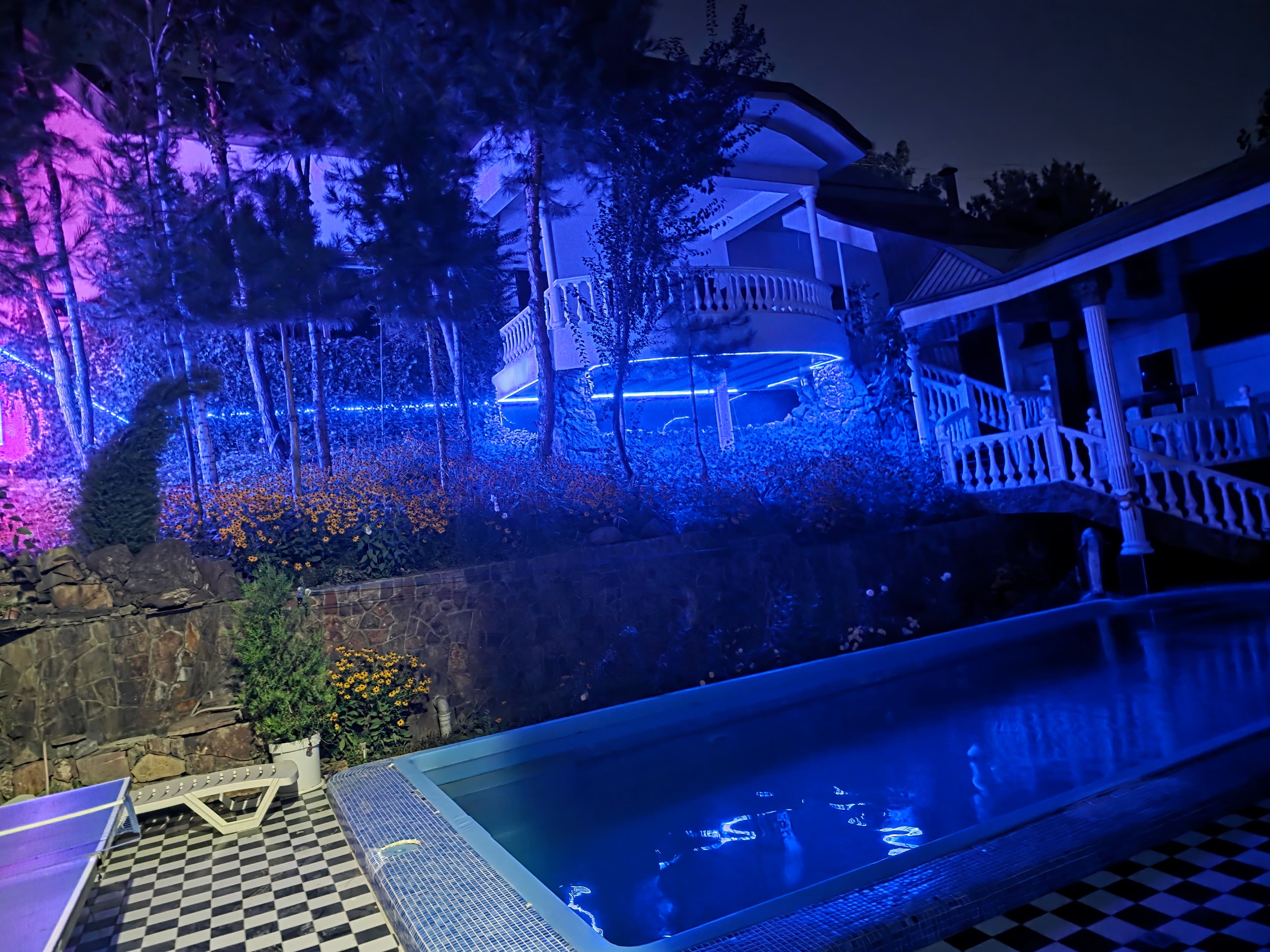Dacha 777