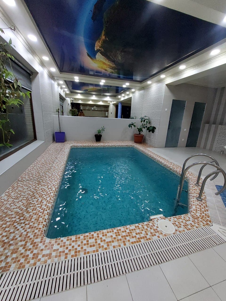 VILLA BARS 2