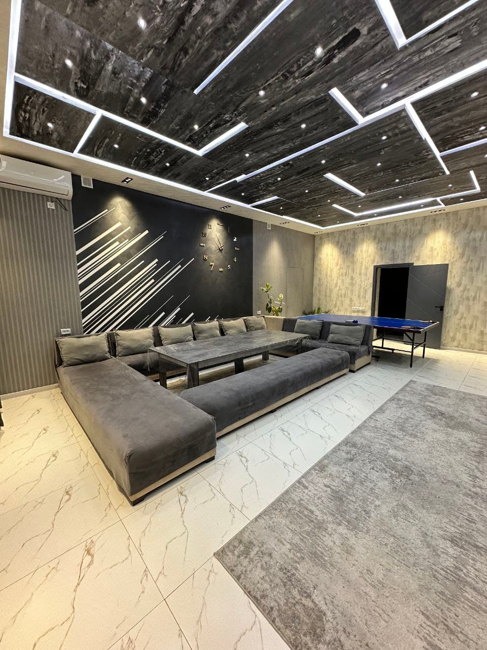 Trend house 4